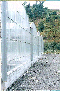 Invernadero ASTHOR con cubierta de placa de PVC